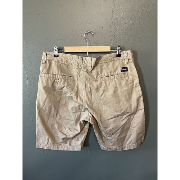 Volcom Mens Beige Chino Shorts Size 36 - Picture 2 of 3
